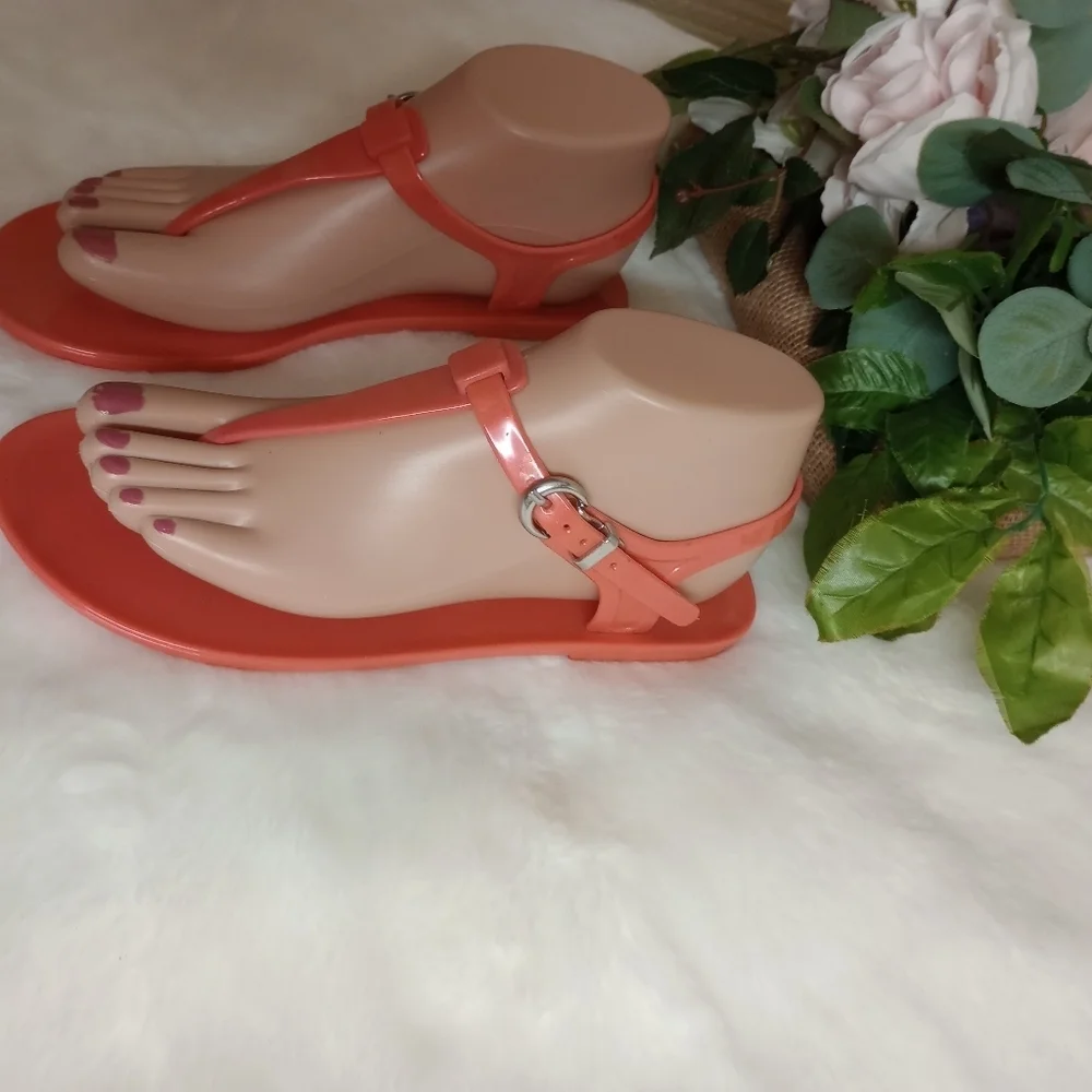 Nicole Miller sandals shoes for women size 6.5